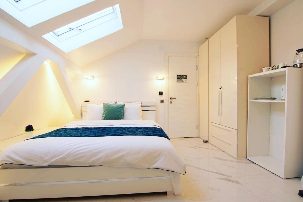 בלגרד Lumiere Luxe Suites מראה חיצוני תמונה