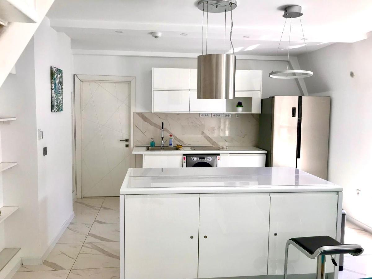 בלגרד Lumiere Luxe Suites מראה חיצוני תמונה